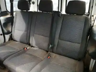 Veicolo di demolizione ford transit connect (tc7) 1.8 tdci cat dell'anno 2004 alimentato bhpa