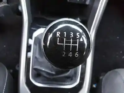 Veicolo di demolizione volkswagen t-roc 2.0 tdi dell'anno 2021 alimentato dtrd