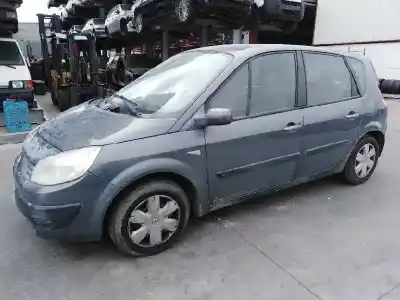 Sloopvoertuig renault scenic ii 1.5 dci diesel van het jaar 2006 aangedreven k9k732