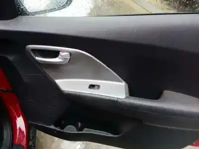 Scrapping Vehicle kia niro concept of the year 2016 powered g4le