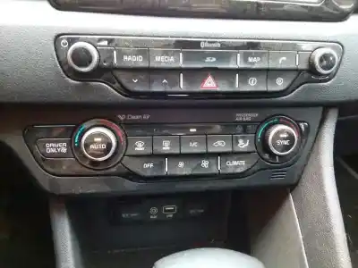 Scrapping Vehicle kia niro concept of the year 2016 powered g4le