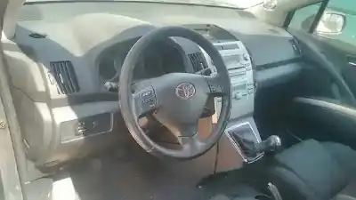 Scrapping Vehicle toyota corolla verso (r1) 2.2 d-4d sol of the year 2004 powered 2adftv