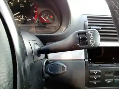 Veículo de Sucata bmw serie 3 compact (e46) 316ti do ano 2001 alimentado n42b18a