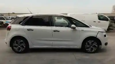 Veículo de Sucata citroen c4 picasso ii 1.6 hdi / bluehdi 115 do ano 2013 alimentado 9h05