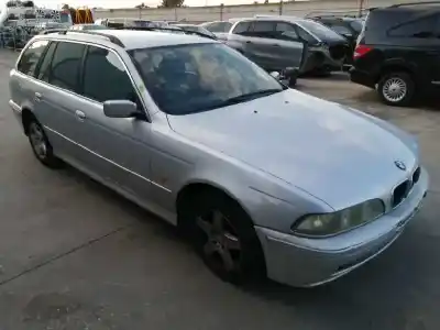 Sloopvoertuig BMW SERIE 5 TOURING (E39) 2.5 24V Turbodiesel CAT van het jaar 2002 aangedreven 256D1