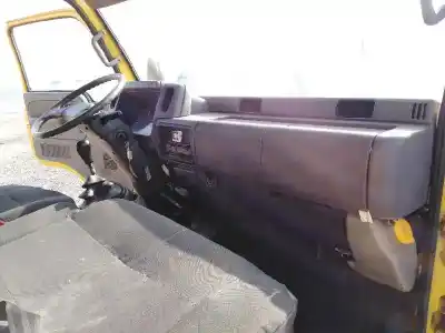 Vehicul casat nissan cabstar 01.04 -> 3.0 diesel al anului 2006 alimentat bd30d