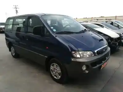 Veículo de Sucata HYUNDAI H 1 H 1 Combi con puerta de dos do ano 2004 alimentado D4BH