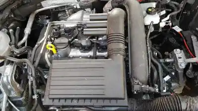 Sloopvoertuig seat leon (5f1) 1.4 16v tsi act van het jaar 2017 aangedreven czea