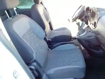 Véhicule à la ferraille peugeot partner tepee active 1.2 pure tech 110 de l'année 2017 alimenté hn01