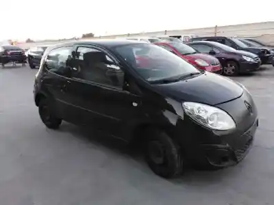Veículo de Sucata RENAULT TWINGO II (CN0_) 1.2 (CN0D) do ano 2009 alimentado D7F800