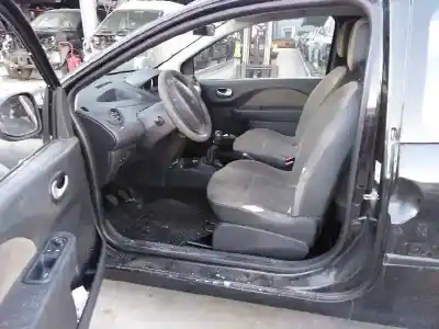 Vehicul casat renault twingo ii (cn0_) 1.2 (cn0d) al anului 2009 alimentat d7f800