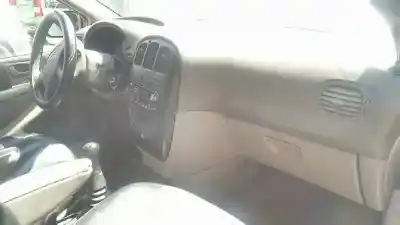 Scrapping Vehicle chrysler voyager (rg) 2.5 crd se grand voyager of the year 2003 powered enj