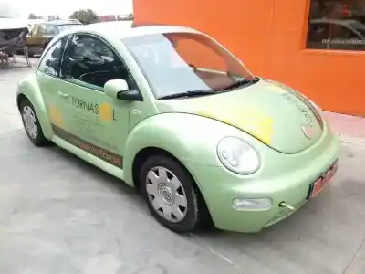 Veicolo di demolizione volkswagen new beetle (9c1/1c1) 2.0 dell'anno 2000 alimentato aqy