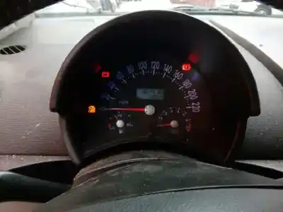 Veicolo di demolizione volkswagen new beetle (9c1/1c1) 2.0 dell'anno 2000 alimentato aqy