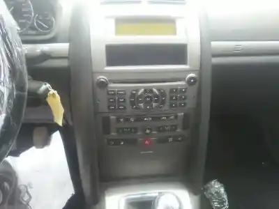 Vehicul casat peugeot 407 sr confort al anului 2004 alimentat 6fz