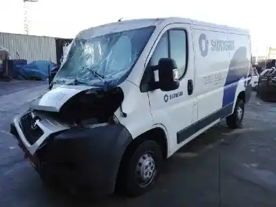 Veículo de Sucata PEUGEOT BOXER FURGÓN 2.2 HDI 130 do ano 2014 alimentado 4HH