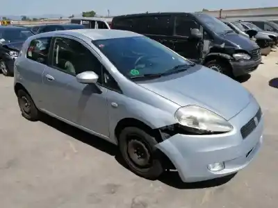 Vehicul casat FIAT GRANDE PUNTO (199_) 1.4 (199AXB1A) al anului 2006 alimentat 350A1000