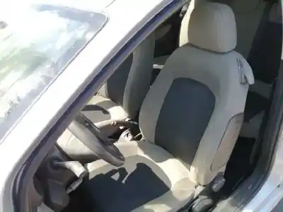 Veículo de Sucata fiat grande punto (199_) 1.4 (199axb1a) do ano 2006 alimentado 350a1000