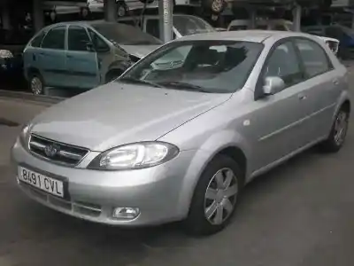 Veicolo di demolizione daewoo lacetti cdx dell'anno 2004 alimentato t18sed