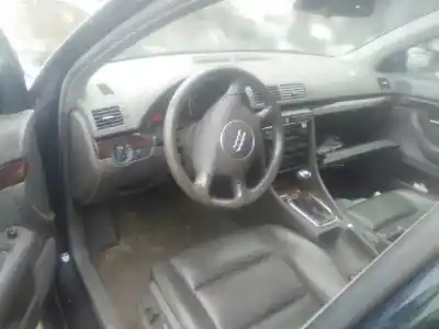 Veículo de Sucata audi a4 berlina (8e) 1.9 tdi (96kw) do ano 2004 alimentado avf
