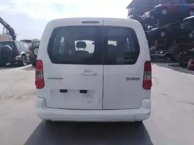 Veículo de Sucata citroen berlingo xtr 1.6 hdi 92 do ano 2008 alimentado 9h02