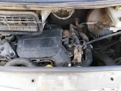 Veículo de Sucata renault trafic combi (ab 4.01) 1.9 diesel do ano 2006 alimentado f9q760