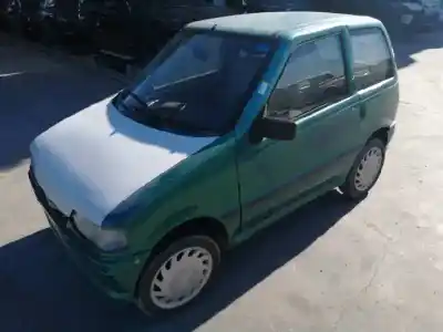Véhicule à la ferraille microcar lyra bb d 0.505 cc de l'année 2000 alimenté ldw502m3