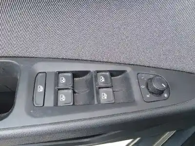 Veículo de Sucata seat leon (5f1) 1.2 tsi do ano 2017 alimentado cyvb