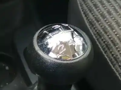 Veicolo di demolizione citroen c3 1.4 dell'anno 2006 alimentato kfv