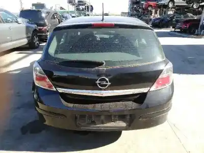 Veículo de Sucata opel astra h berlina 1.7 16v cdti do ano 2007 alimentado z17dth