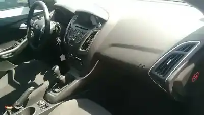 Veículo de Sucata ford focus iii 1.0 ecoboost do ano 2014 alimentado m2da