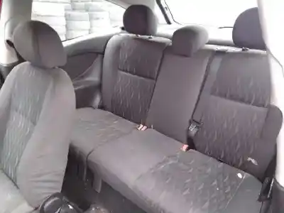 Véhicule à la ferraille ford focus berlina (cak) 1.6 16v cat de l'année 2003 alimenté fydb