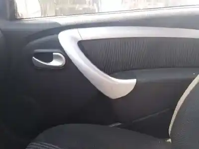 Veicolo di demolizione dacia sandero 1.4 (bs0c, bs0a, bs0g, bs1f, bs0e) dell'anno 2009 alimentato k7j714