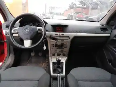 Veículo de Sucata opel astra h berlina 1.7 16v cdti do ano 2007 alimentado z17dth