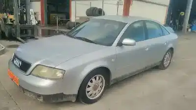 Veicolo di demolizione audi a6 berlina (4b2) 1.8 t dell'anno 1997 alimentato aeb