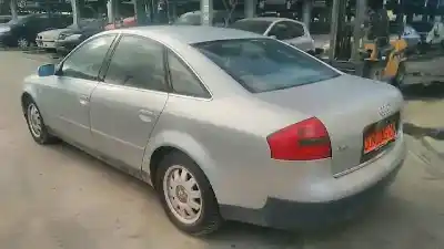 Veicolo di demolizione audi a6 berlina (4b2) 1.8 t dell'anno 1997 alimentato aeb