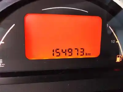 Veículo de Sucata citroen c3 1.4 hdi (68 cv) 1.4 hdi do ano 2002 alimentado 8hx