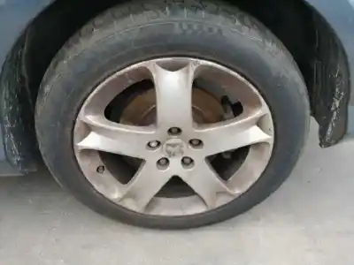 Scrapping Vehicle peugeot 407 st sport of the year 2004 powered rhr