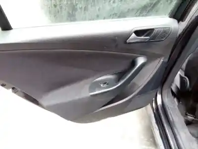 Veículo de Sucata volkswagen passat b6 (3c2) 2.0 tdi do ano 2010 alimentado cbdc