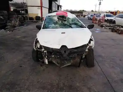 Veículo de Sucata renault clio iv (bh_) 1.5 dci 90 do ano 2017 alimentado k9k628