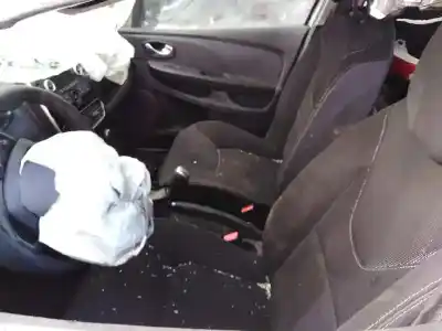 Veículo de Sucata renault clio iv (bh_) 1.5 dci 90 do ano 2017 alimentado k9k628