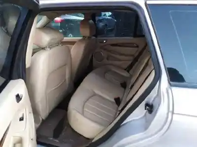 Veículo de Sucata jaguar x-type wagon 2.0 diesel cat do ano 2004 alimentado 6b