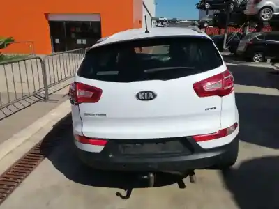 Veículo de Sucata kia sportage iii (sl) 1.7 crdi do ano 2013 alimentado d4fd