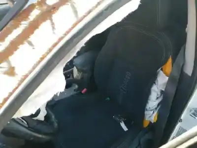 Veículo de Sucata kia sportage iii (sl) 1.7 crdi do ano 2013 alimentado d4fd