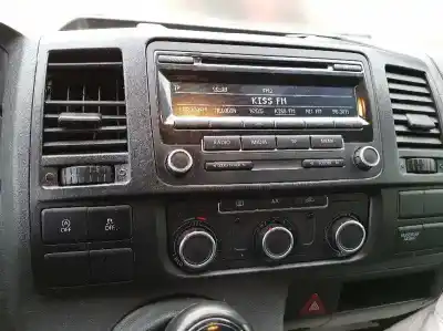 Veículo de Sucata volkswagen t5 transporter (7e) 2.0 tdi do ano 2014 alimentado caac