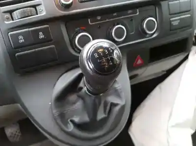 Veículo de Sucata volkswagen t5 transporter (7e) 2.0 tdi do ano 2014 alimentado caac