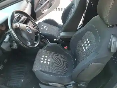 Vehicul casat fiat grande punto (199_) 1.4 16v (199bxg1b, 199axg1b) al anului 2006 alimentat 199a6000