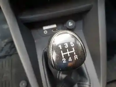 Veicolo di demolizione ford ka+ ultimate dell'anno 2017 alimentato yskd