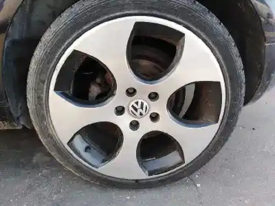 Veículo de Sucata volkswagen golf v berlina (1k1) 1.9 tdi do ano 2004 alimentado bkc