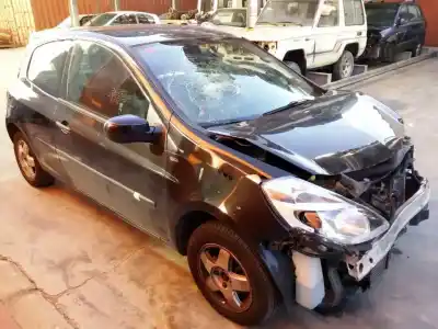 Veículo de Sucata renault clio iii yahoo do ano 2011 alimentado k9k770